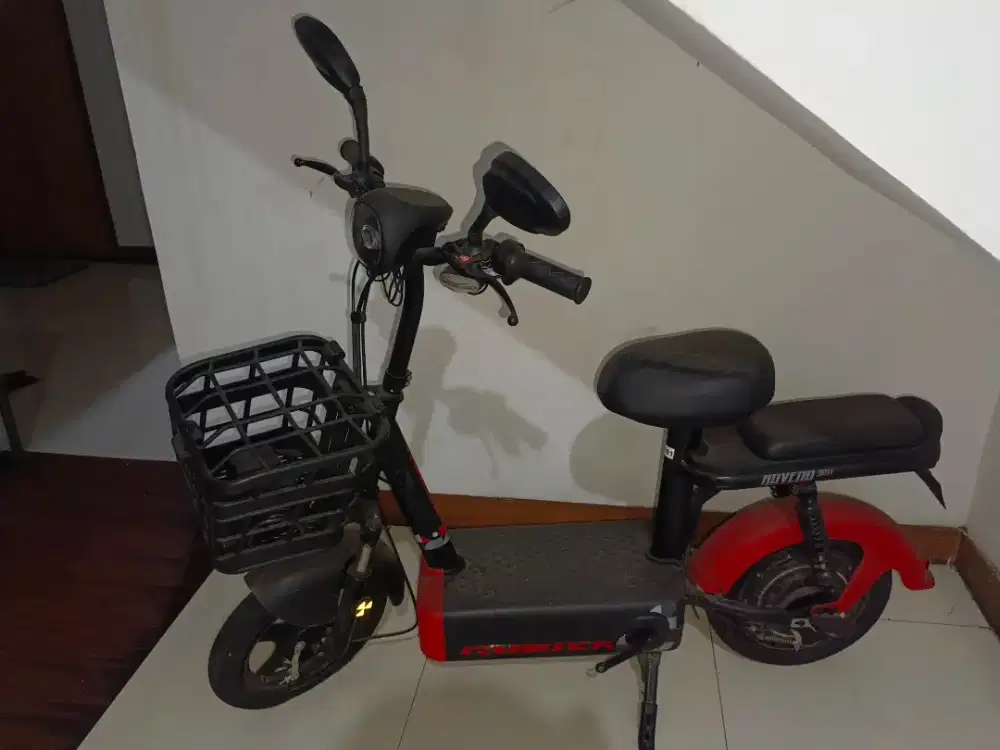 Sepeda listrik ravena rubick