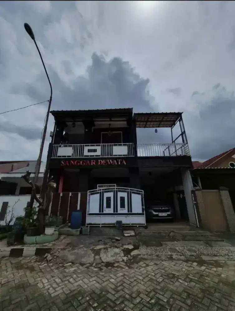 Disewakan Rumah 2 Lt Bebas Banjir Di Perumahan Buana Gardenia Ciledug