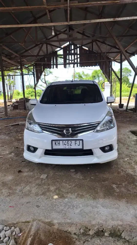 nissan grand livina type XV 1.5 manual 2016