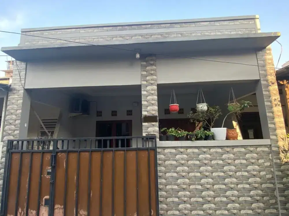 Jual Rumah Minimalis Bagus Punya 3 KT di Karawaci Tangerang SHM