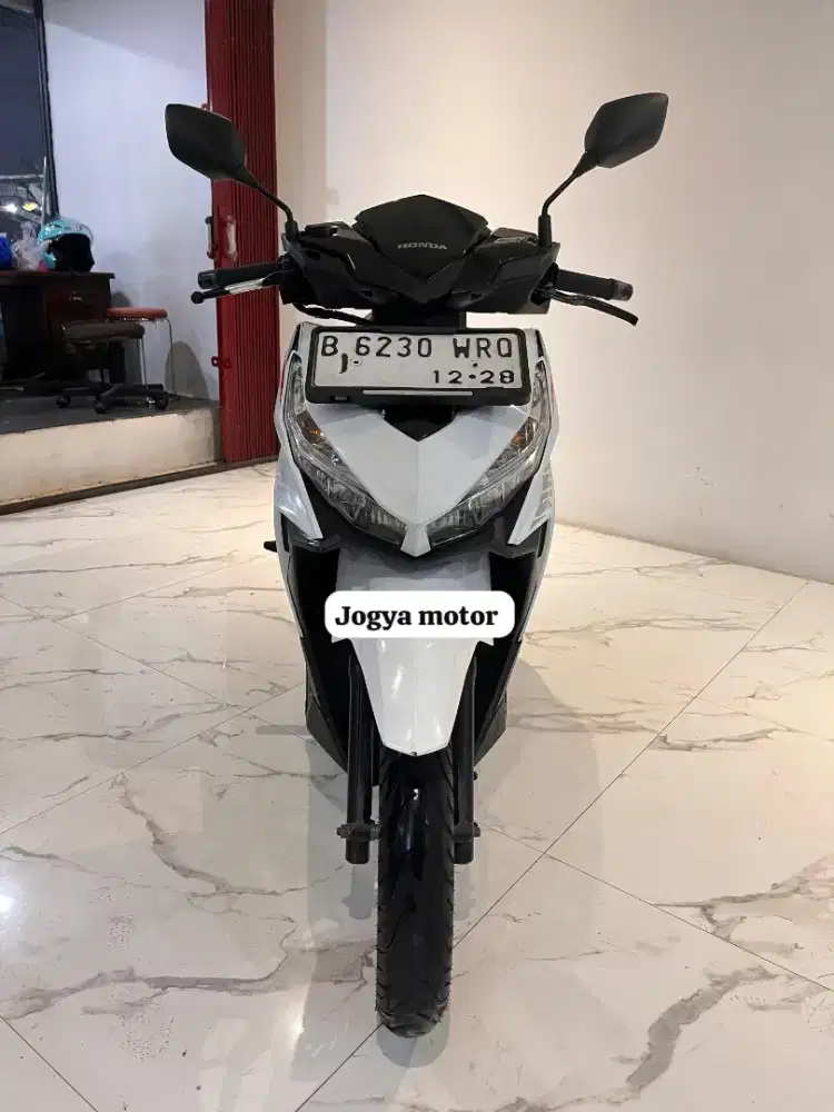 (N) Vario 125 Th 2017 nego alus