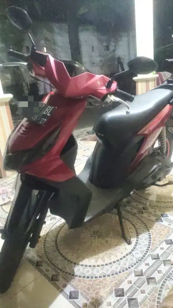 Jual Motor Beat Karbu Merah 110  Istimewa