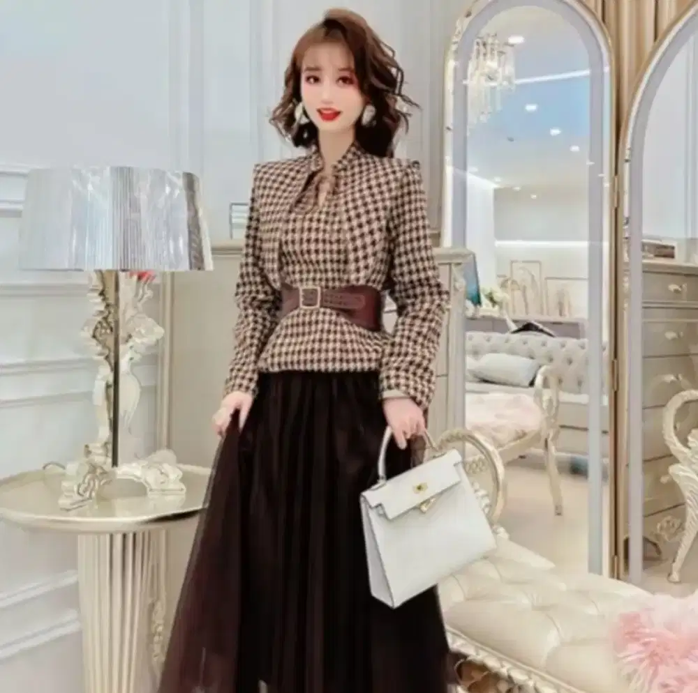 Atasan wanita big collar wool import