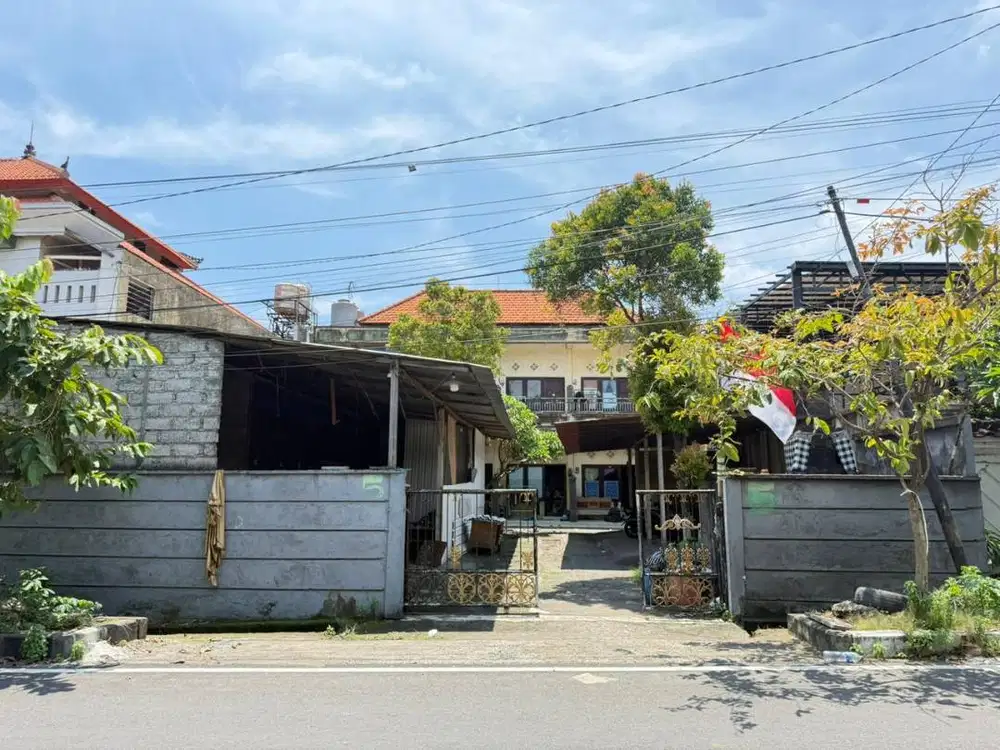 Dijual Kos-kosan Produktif di Denpasar Utara 8 Kamar Halaman Luas