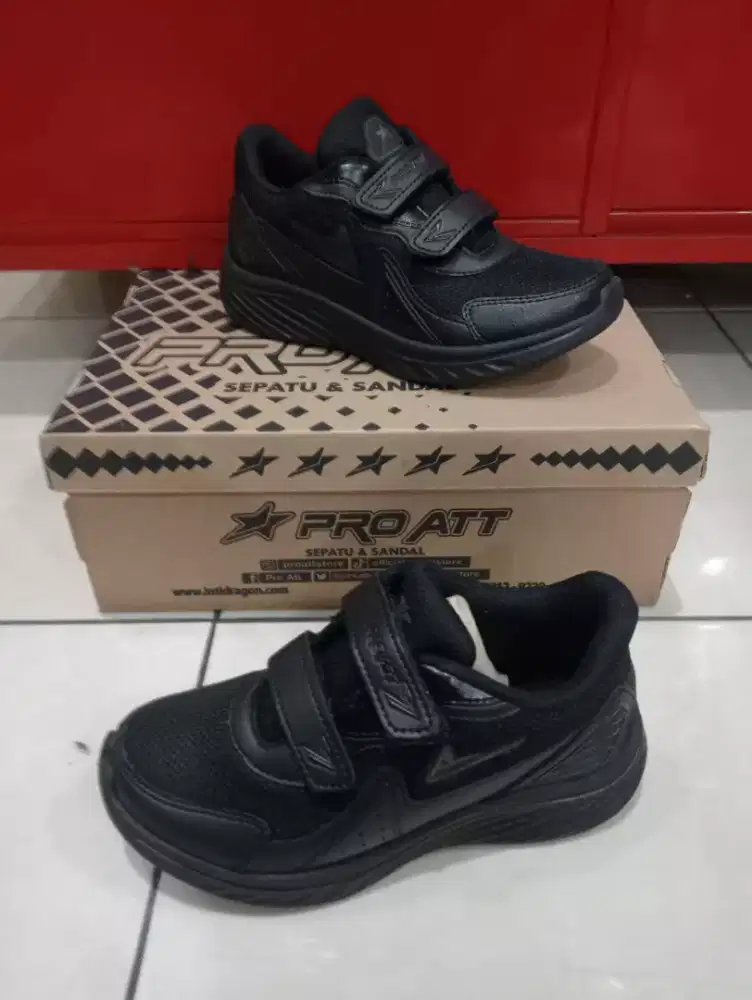 sepatu model kretekan murah