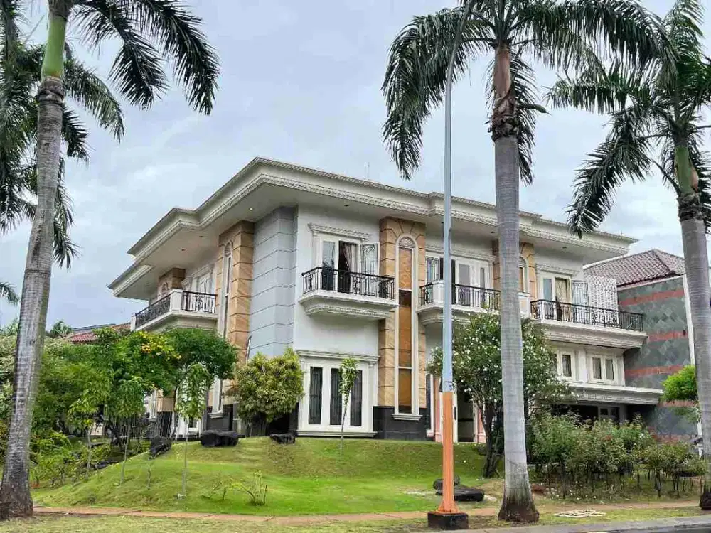 Di Jual Cepat Rumah Cantik Elegant Taman Resort Mediterania Jakarta Utara