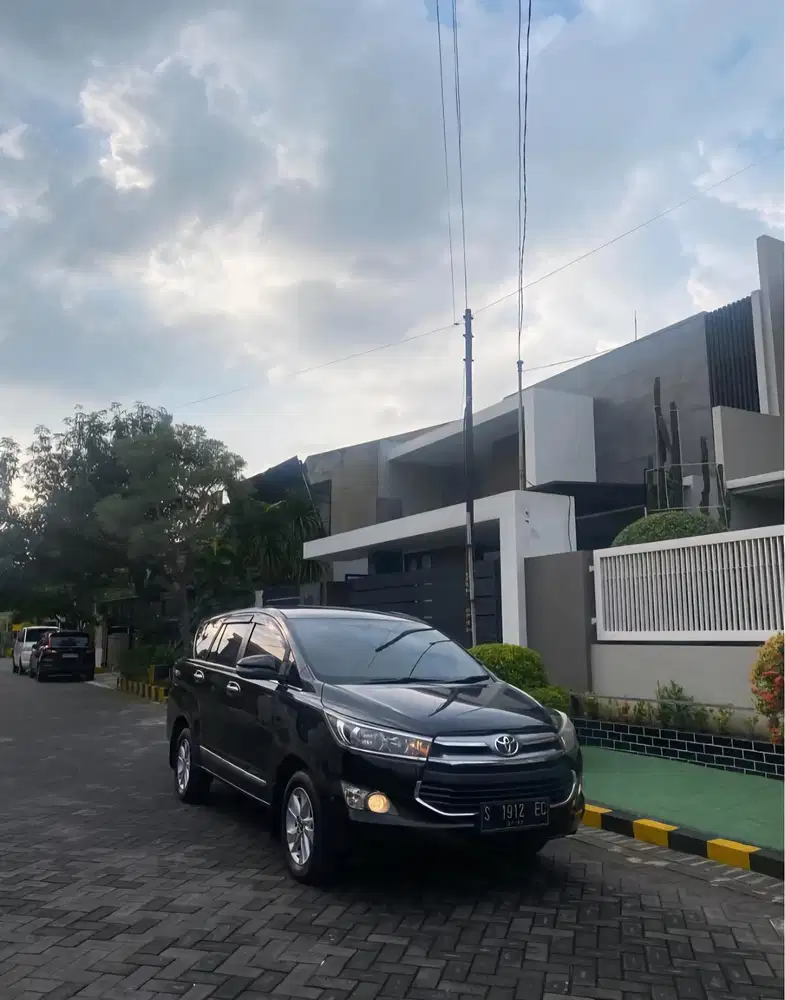 Toyota Kijang Innova Reborn 2.4 V Diesel Manual 2016
