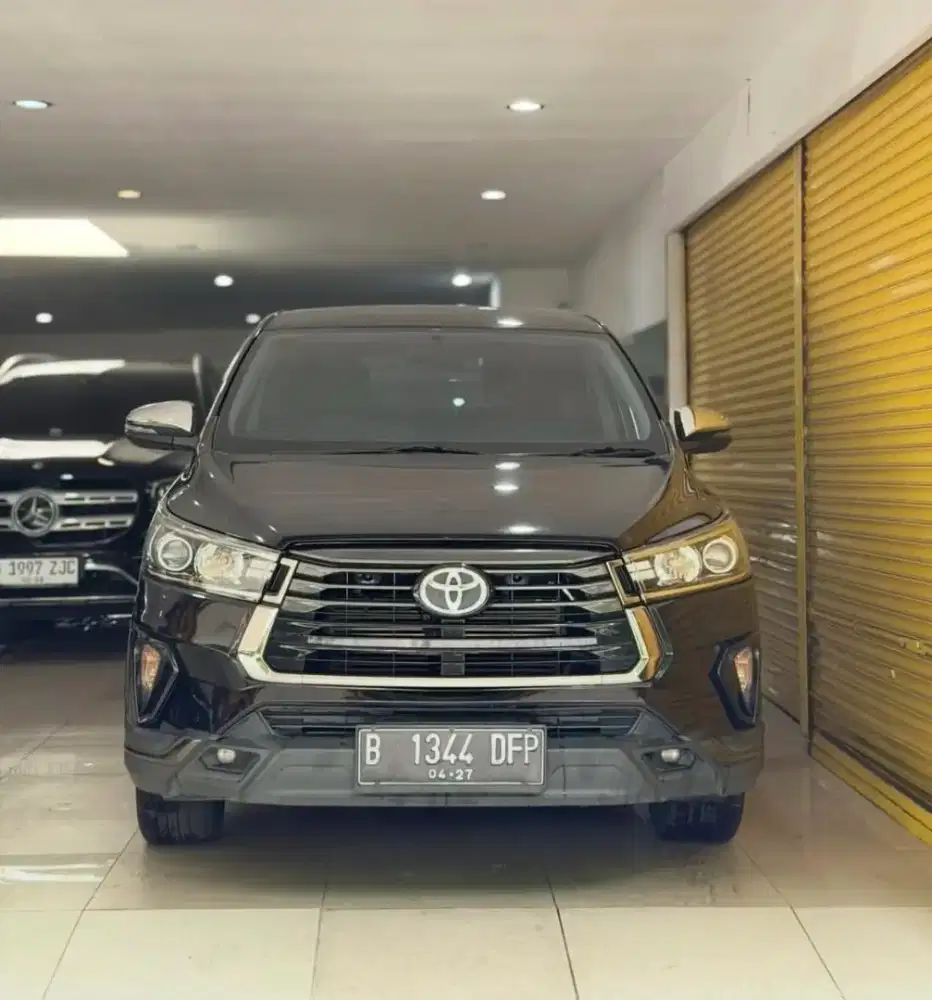 Toyota New Innova Venturer 2.4 Diesel