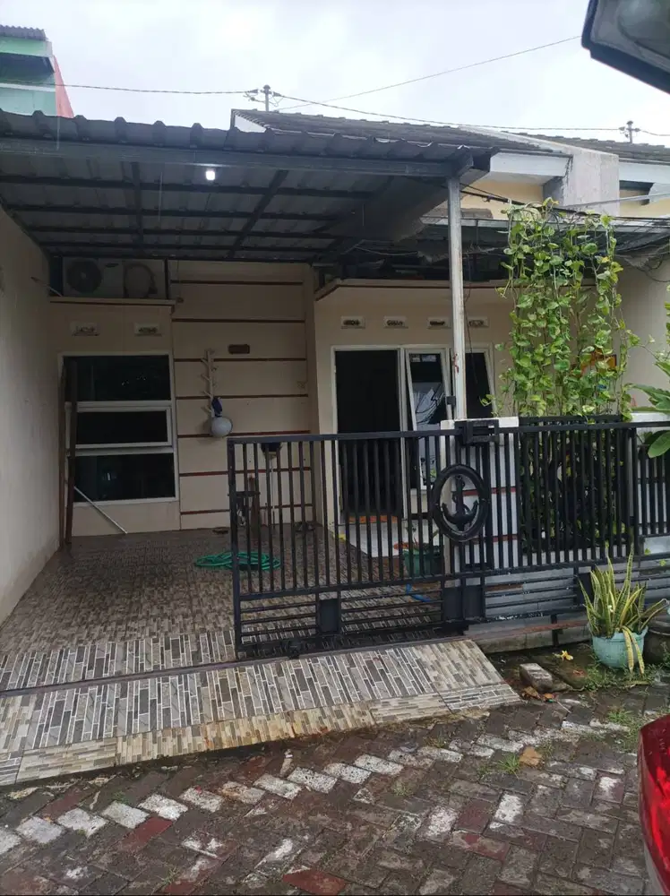 DIKONTRAKAN RUMAH DI PERUM BANJARDOWO