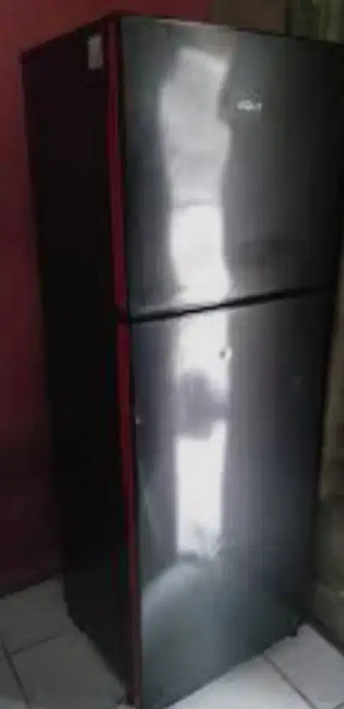Kulkas Aqua 2pintu preon abis