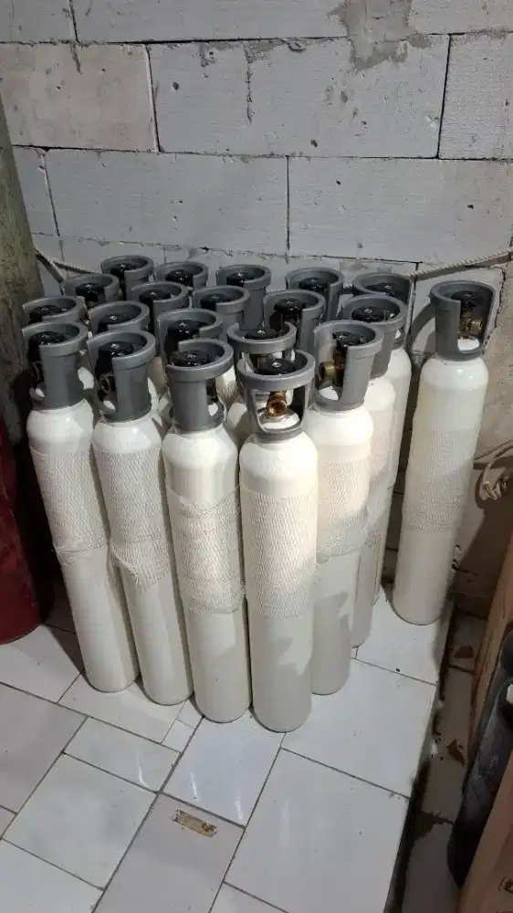 Tabung oksigen medis