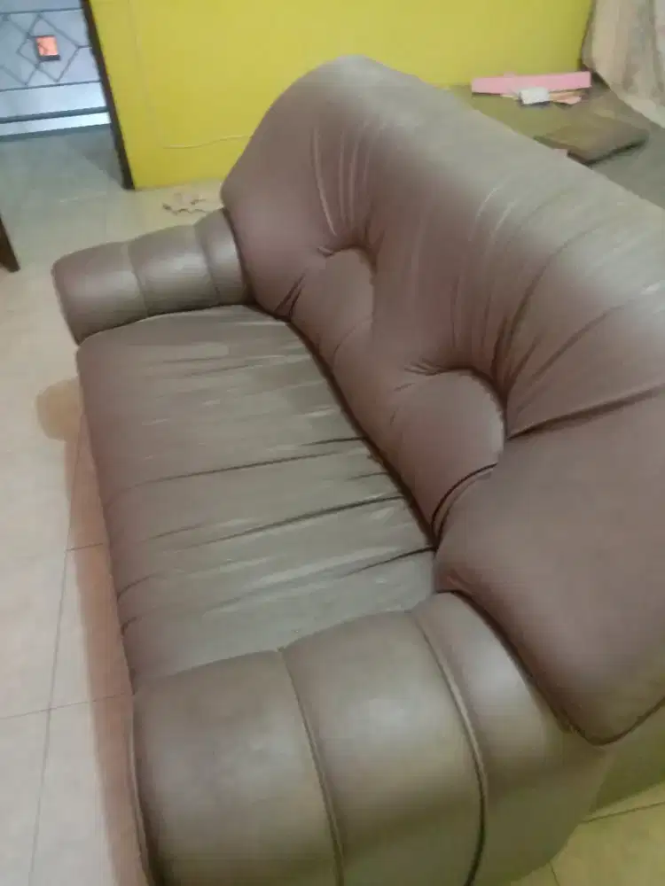 JUAL SOFA BEKAS