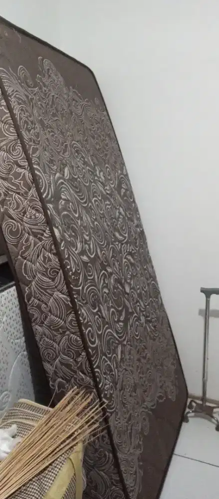 Dijual murah  kasur springbed