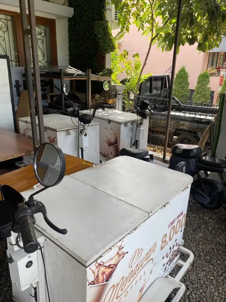 GEROBAK SEPEDA LISTRIK jual cepat