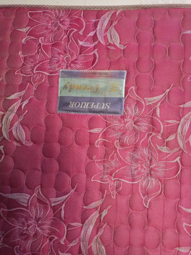 Dijual murah kasur spring bed