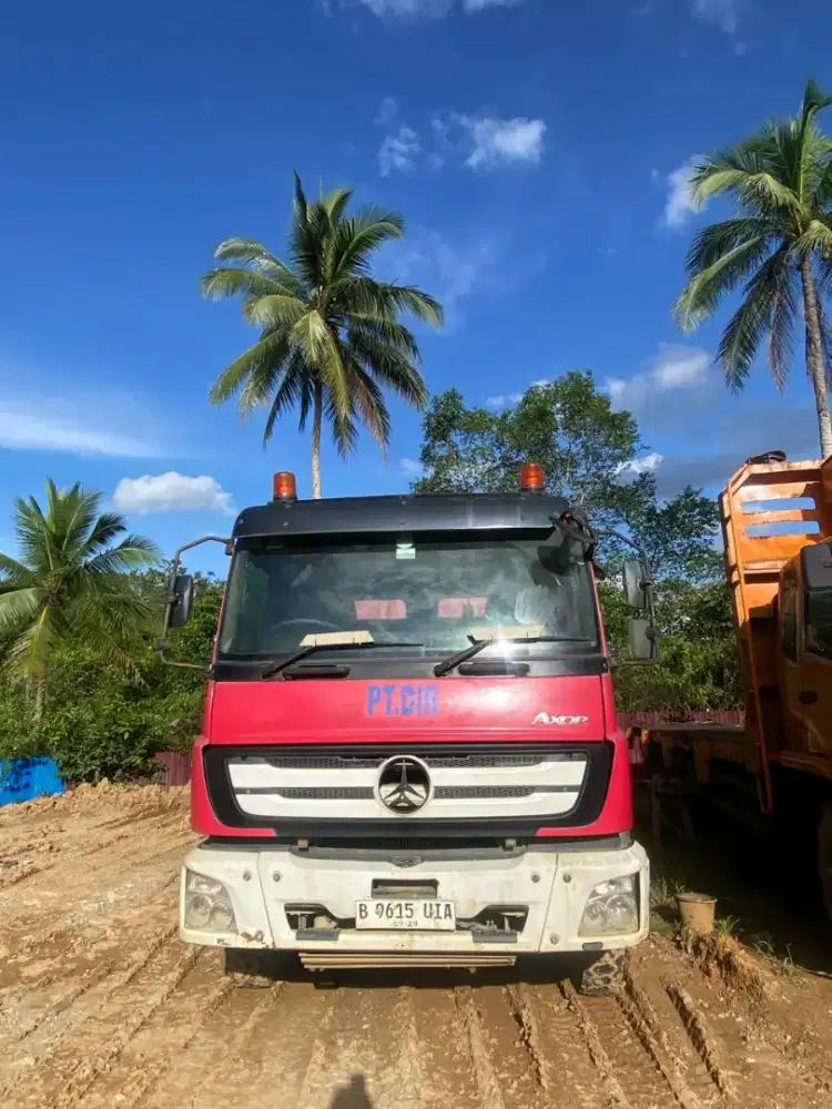 Dijual truck loading selfloader
