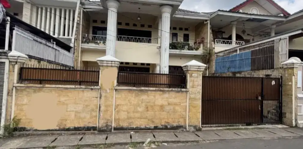 Dijual Rumah 2 Lantai Swadarma Pesanggrahan