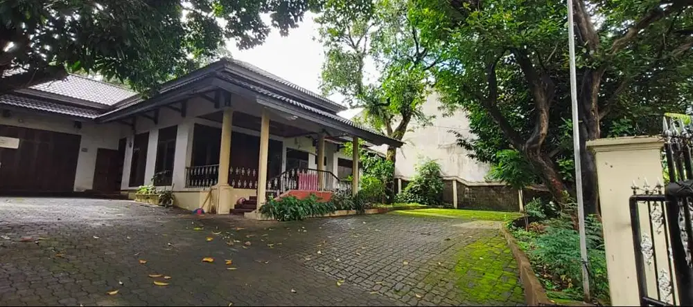 Rumah Asri di Kawasan Perkotaan di Cilandak Jakarta Selatan