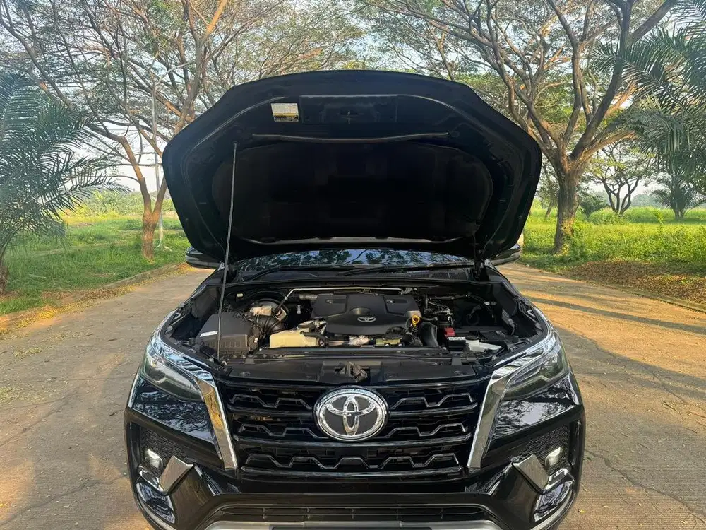 Toyota Fortuner VRZ 2022/2021 cash nego siap pakai