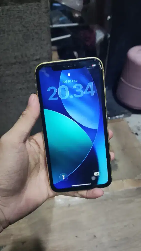 iPhone 11 256GB inter fullset laku berapa ?