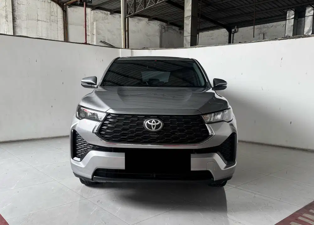 2023 Innova Zenix G 2.0 At