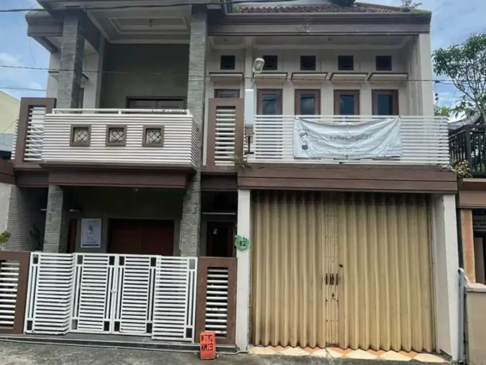 V1 Dijual Rumah 3 Lt di Kota Batu Ada Roftoop View Bagus