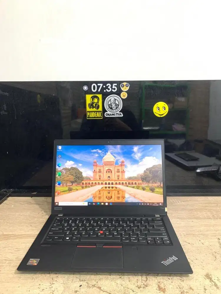 Lenovo ThinkPad T14s Touchscreen
