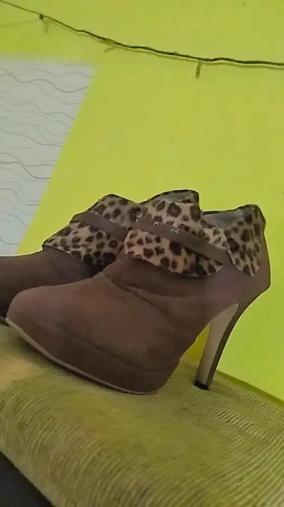 Dijual dress obralan+sepatu highlees