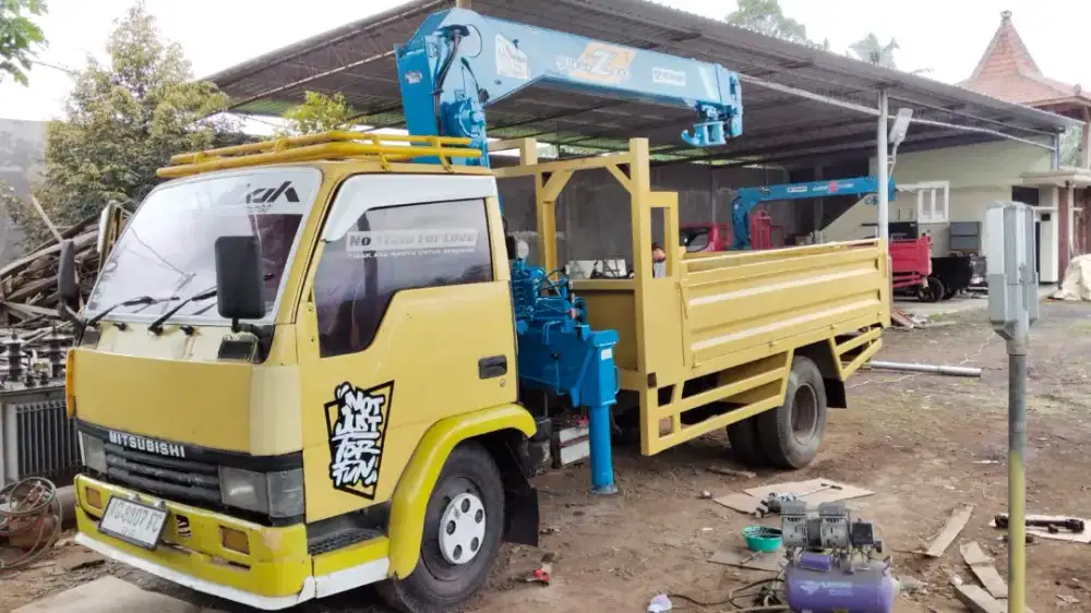 Truk crane 3 ton 3 sexsen tadano