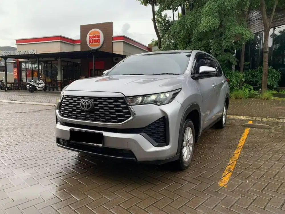 DP 40JT // INNOVA ZENIX 2.0 G AT 2024