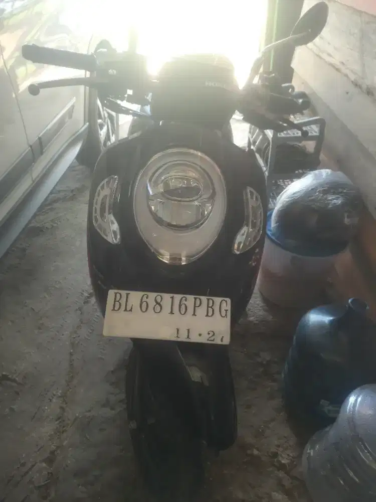 Dijual satu unit scoopy hitam