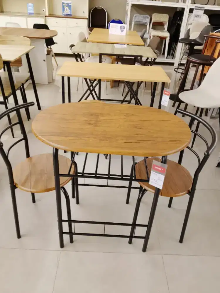 Meja makan 2 kursi minimalis