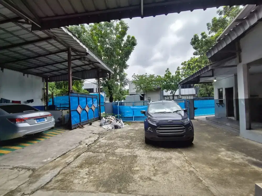 Jual Gudang Pinggir Jalan