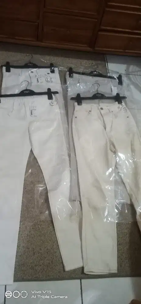 Celana Jeans masih bagus