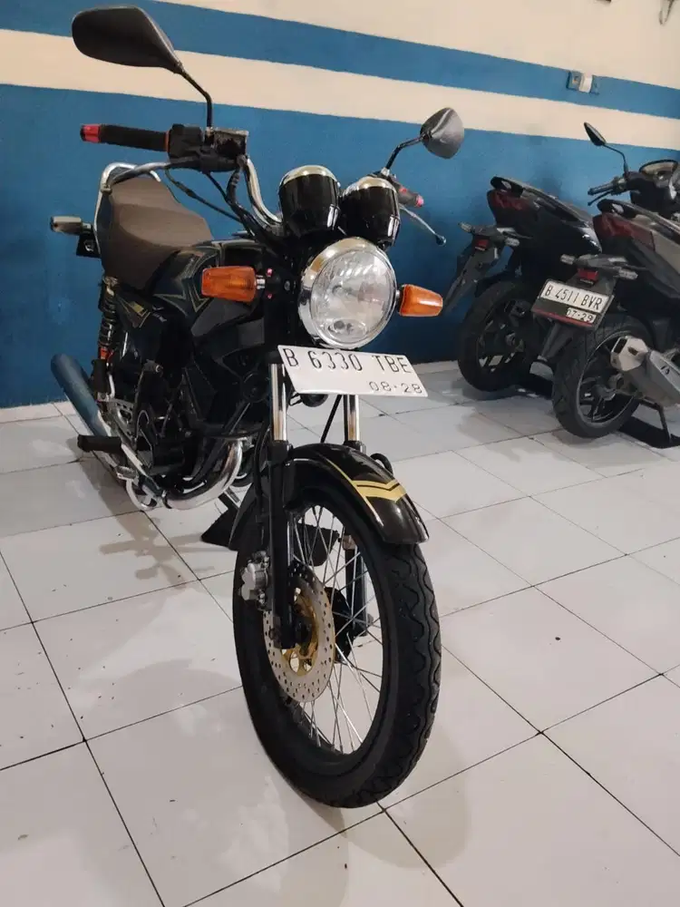 dijual Yamaha RX king 2004 super mewah