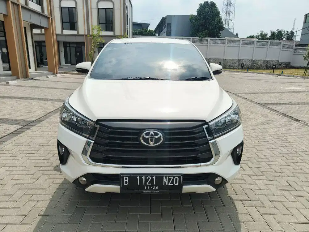 Toyota Innova G 2021 bensin km 74ribuan