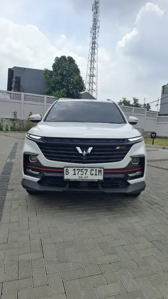 Almaz RS 7 Seater T Lux 2023 putih KM 24rb