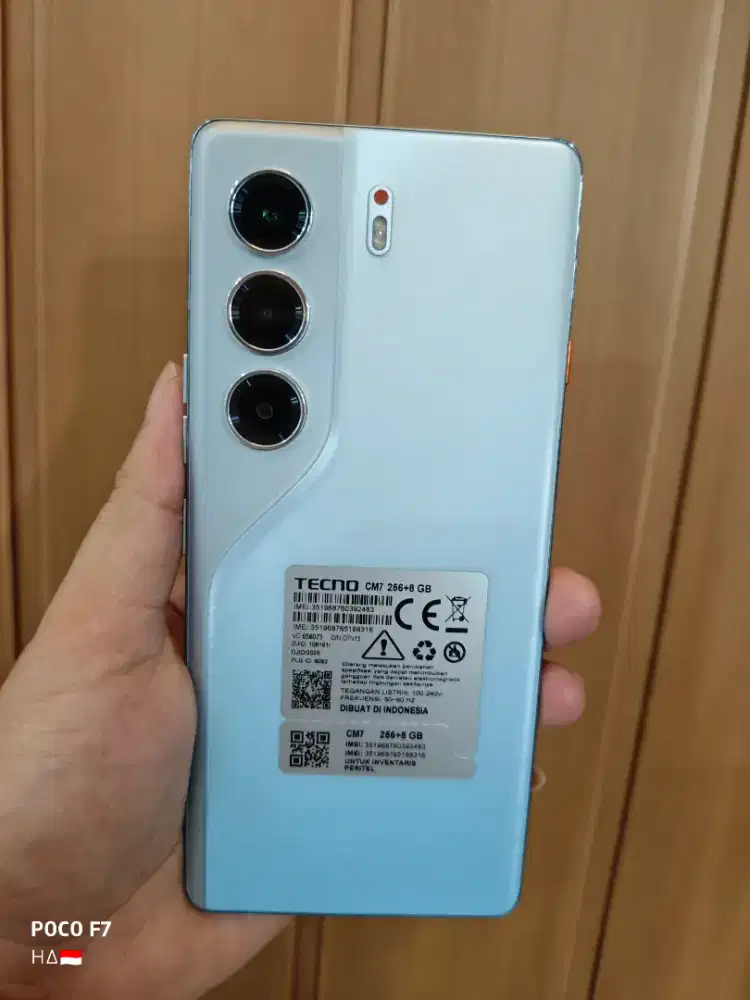 Camon 40 pro 5G 8/256 Glacier white