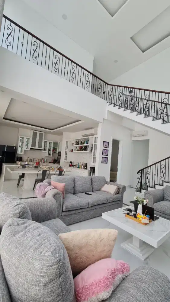 Asisten Rumah Tangga