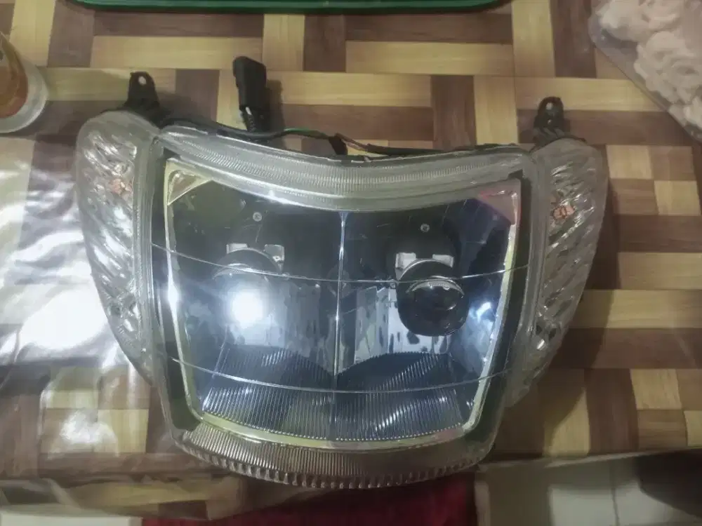 Reflektor nouvo lele