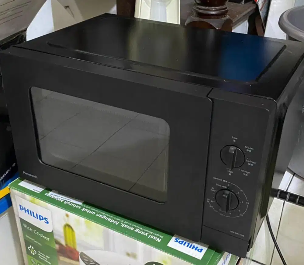 Microwave - philip - hanya dipakai 5x