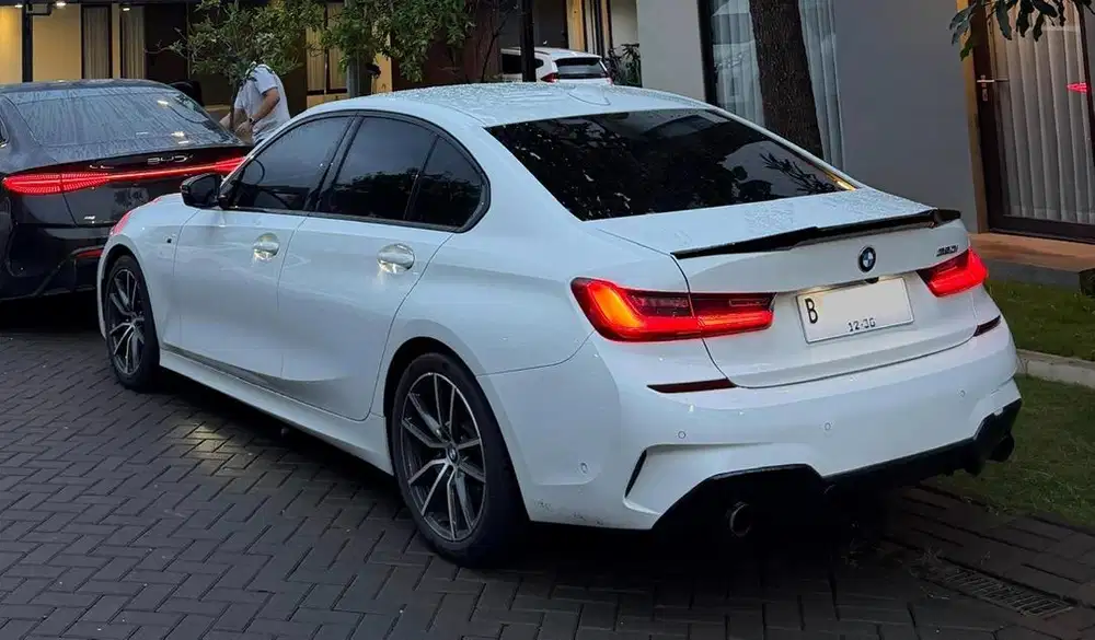 (Owner) Bmw G20 320i 2020 Full Option Cash Murah