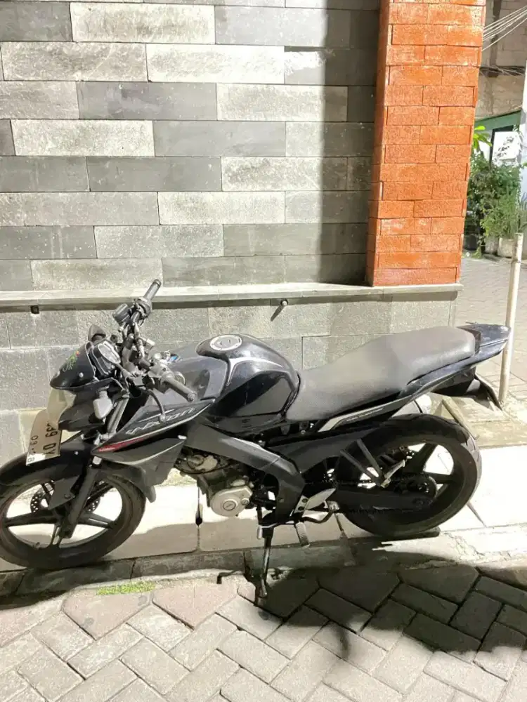 Vixion tahun 2013 ss lengkap