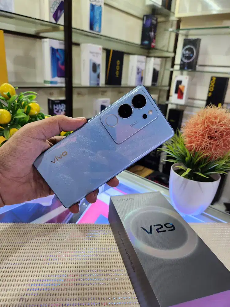 Vivo V29 5G Ram 8+8Gb/ 256Gb Fullset Mulus Original 100% Bergaransi