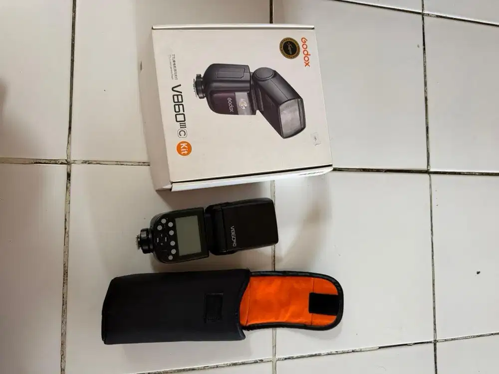 DIJUAL FLASH GODOX for CANON V860 Mark III SIAP TEMPUR