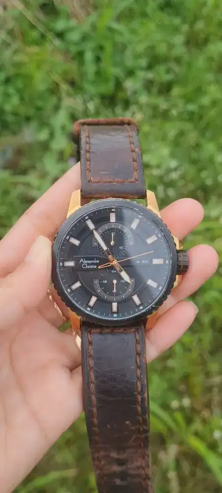 Jam Tangan Pria Elegan Case Gold Strap Kulit