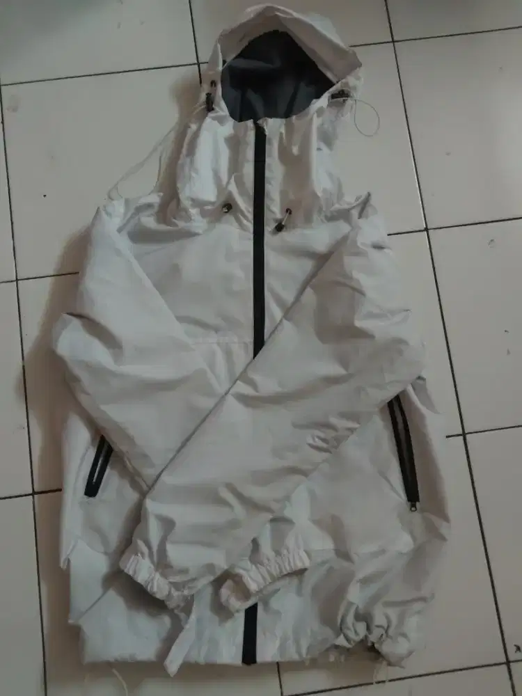 Jaket Gorpcore Credifox