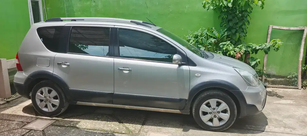 Nissan Grand livina 2008 Bensin