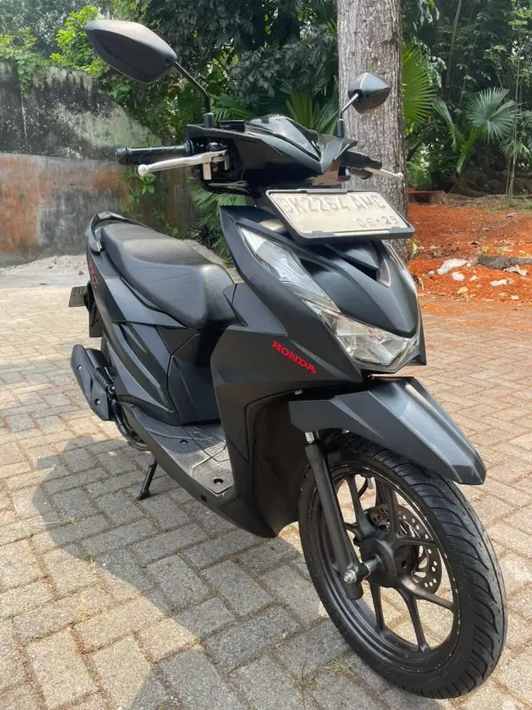 Honda Beat Deluxe CBS ISS 2024 Bonus FREE BBN