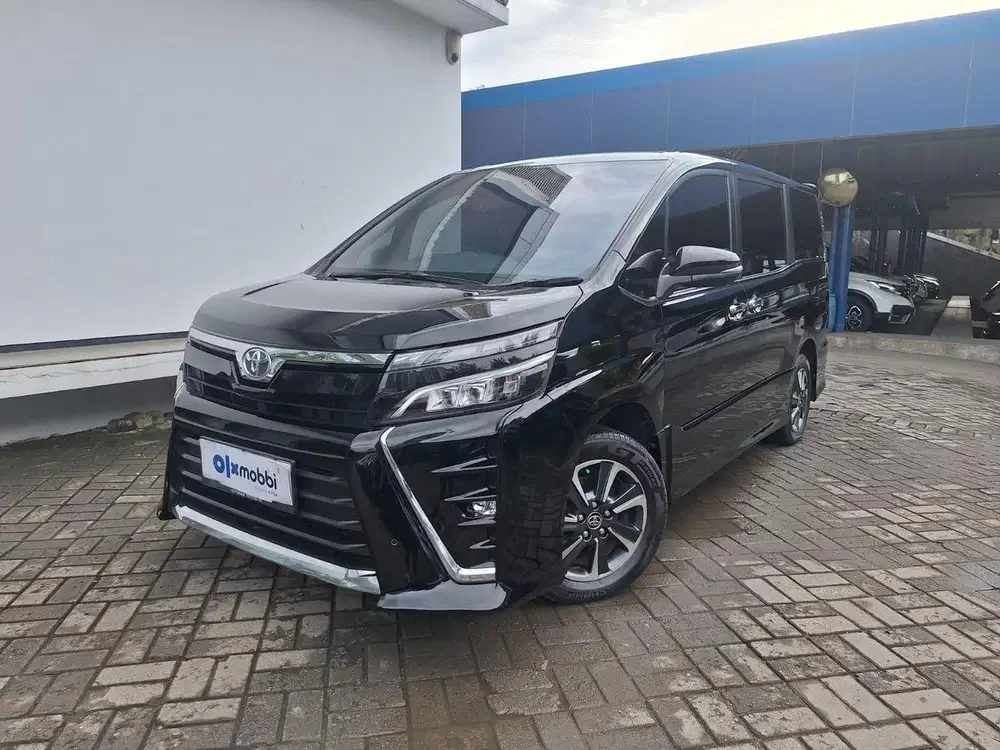 DP 1 JUTA Toyota Voxy 2.0 Bensin-AT 2020 SRN
